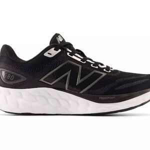 NEW in box NEW BALANCE
Women's New Fresh Foam 680 v8 Running Shoes size 11B